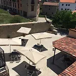 De Montana La Casa Grande Pensionat Nogueruelas